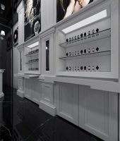 white watch shop